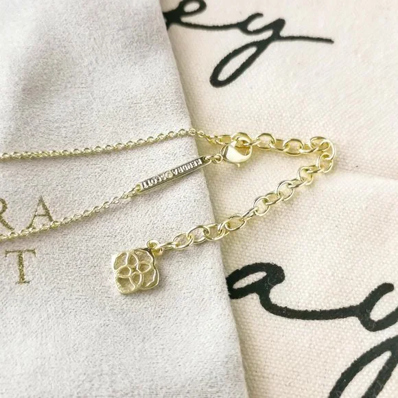 Kendra Scott Pendant Necklace - Elisa Aqua Kyocera Opal Gold - Picture 3 of 3